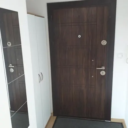 Neils Place Appartamento Varna